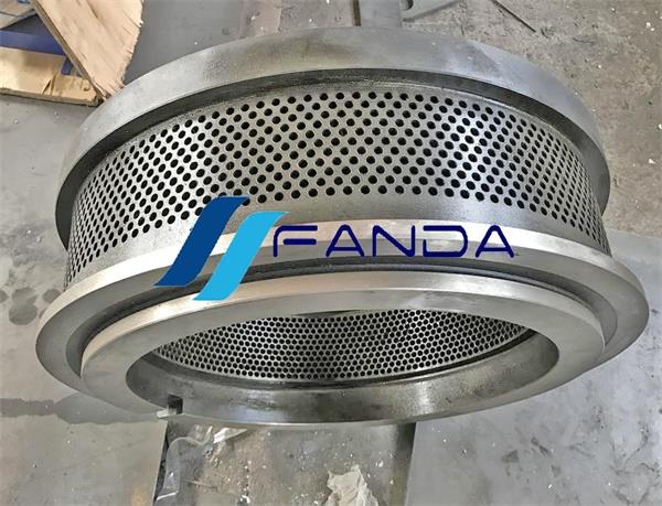 Ring die of horizontal ring die pellet mill.jpg