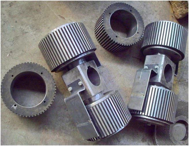 small pelelt mill by diesel engine