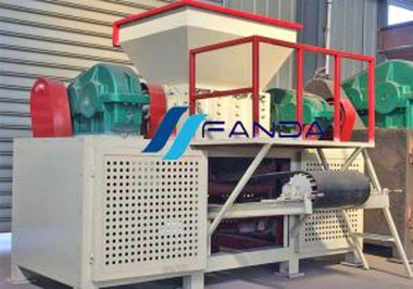 Машина за раздробяване на отпадъчна дървесина